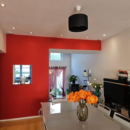 Modern Duplex With Garden Lejlighed Bruxelles Eksteriør billede